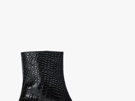 Estelle Black Croc Fashion