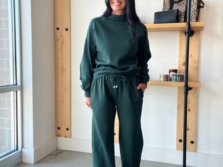 Wide Leg Scuba Sweatpants in Hunter Green Fashion